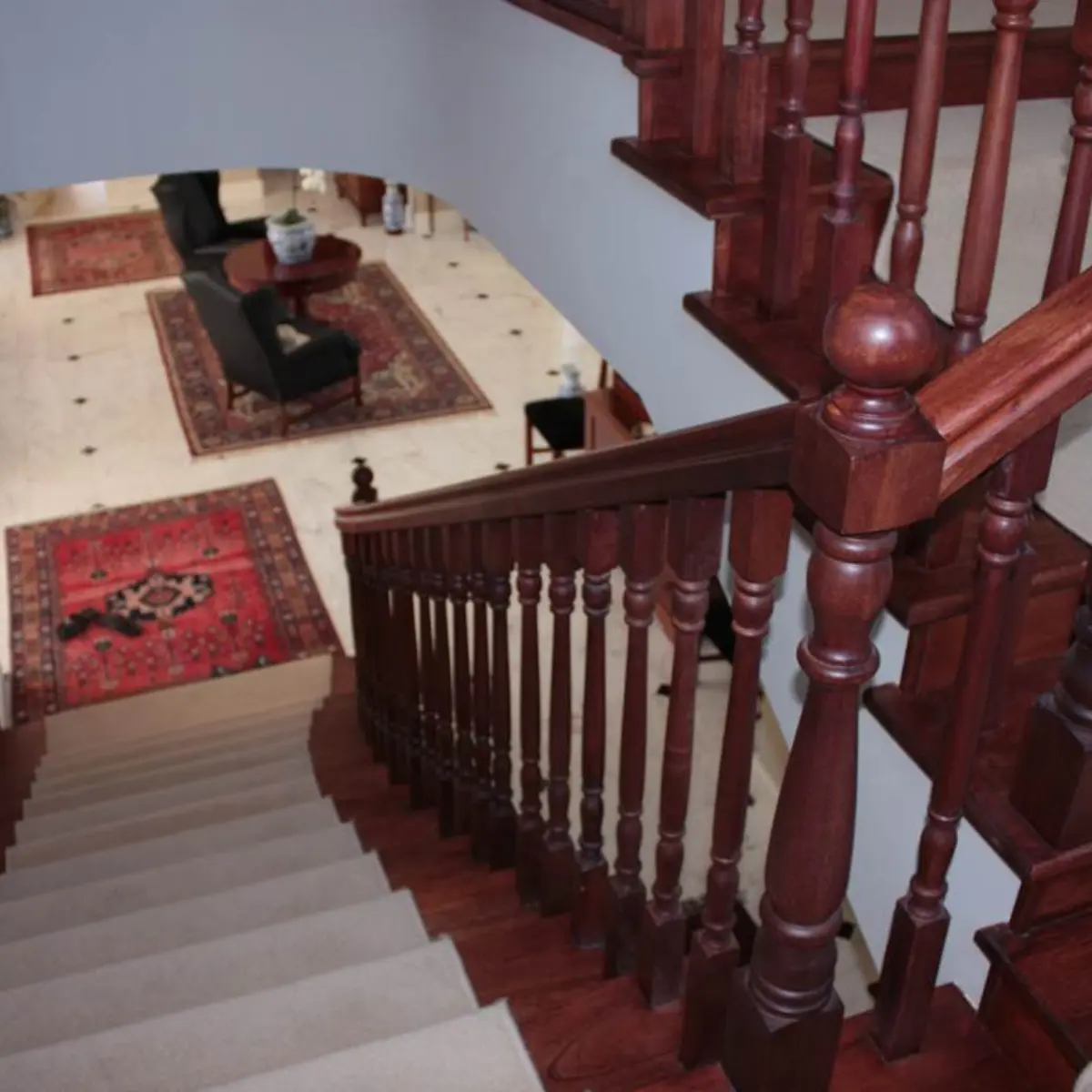 Soarsil Woodworks Staircases